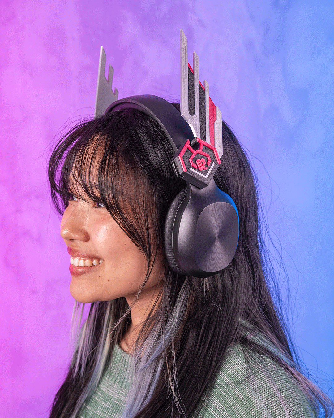 ANGEL 002 – Cyberwing Headphone Attachment
