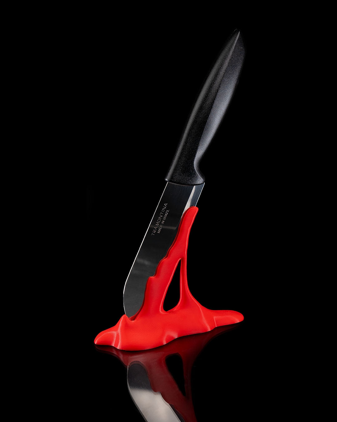 Dripping Blood Knife Holder